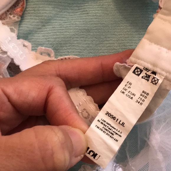 LOU Dragonfly 34B Bra & Small Hotpant Set - Picture 9 of 16